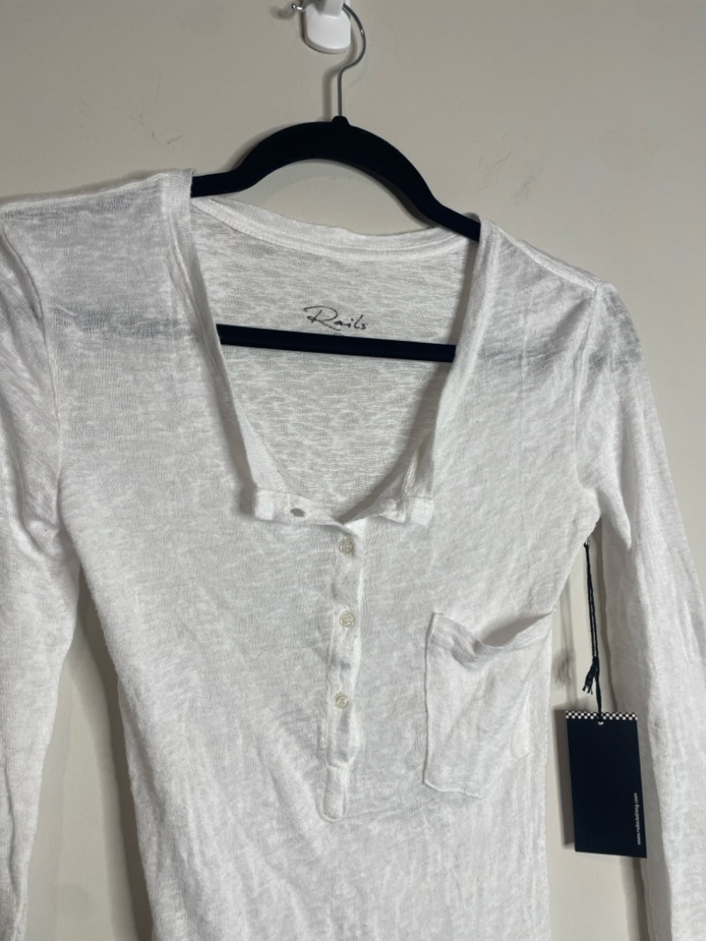 Rails | Women’s White Ethan Henley Size Large NWT - Picture 3 of 5